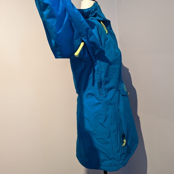 Columbia Coat. Size M. EUC. - Picture 2 of 15